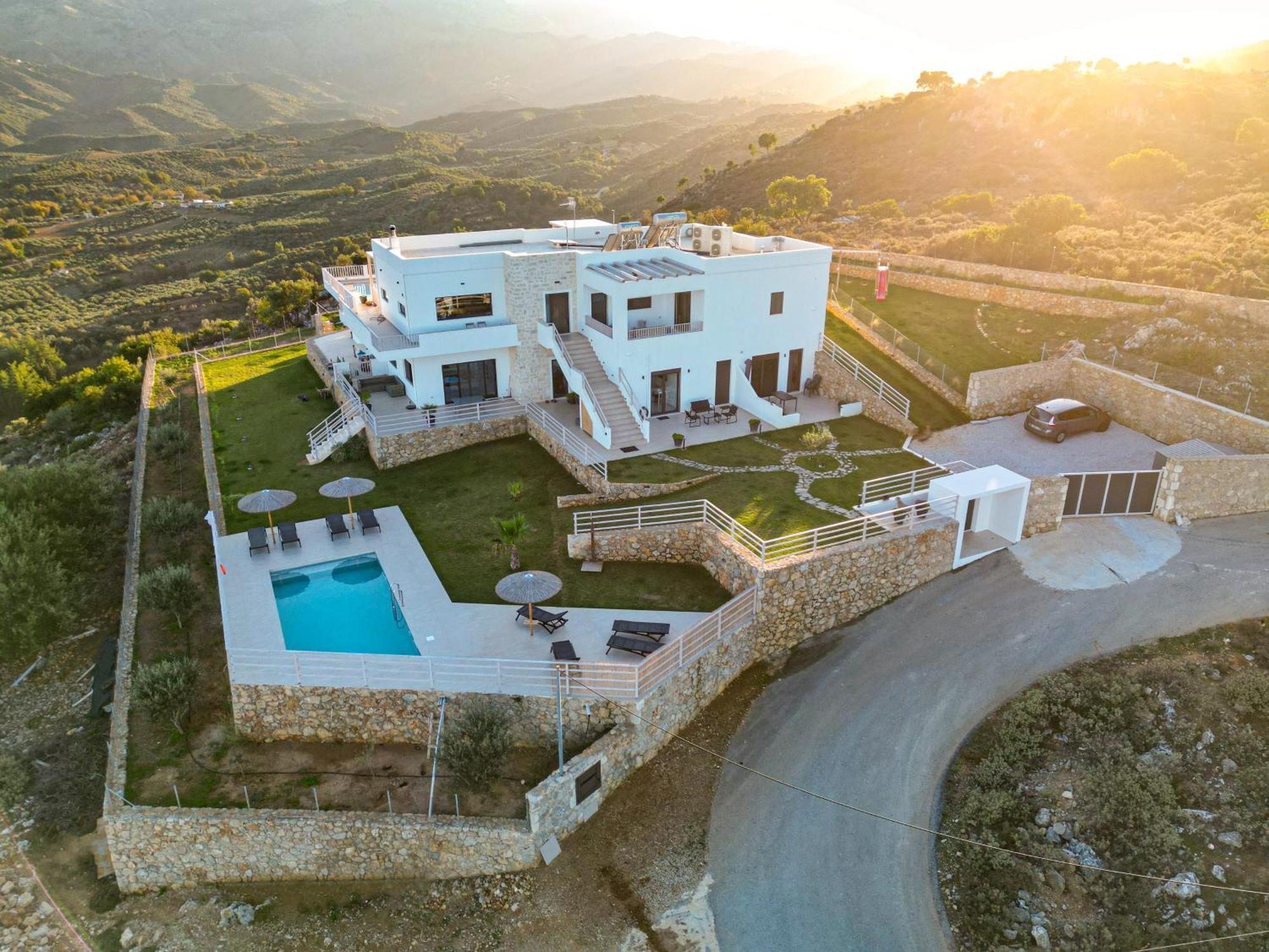 Villa D'Anvers - Luxury Holiday Resort Суда Экстерьер фото